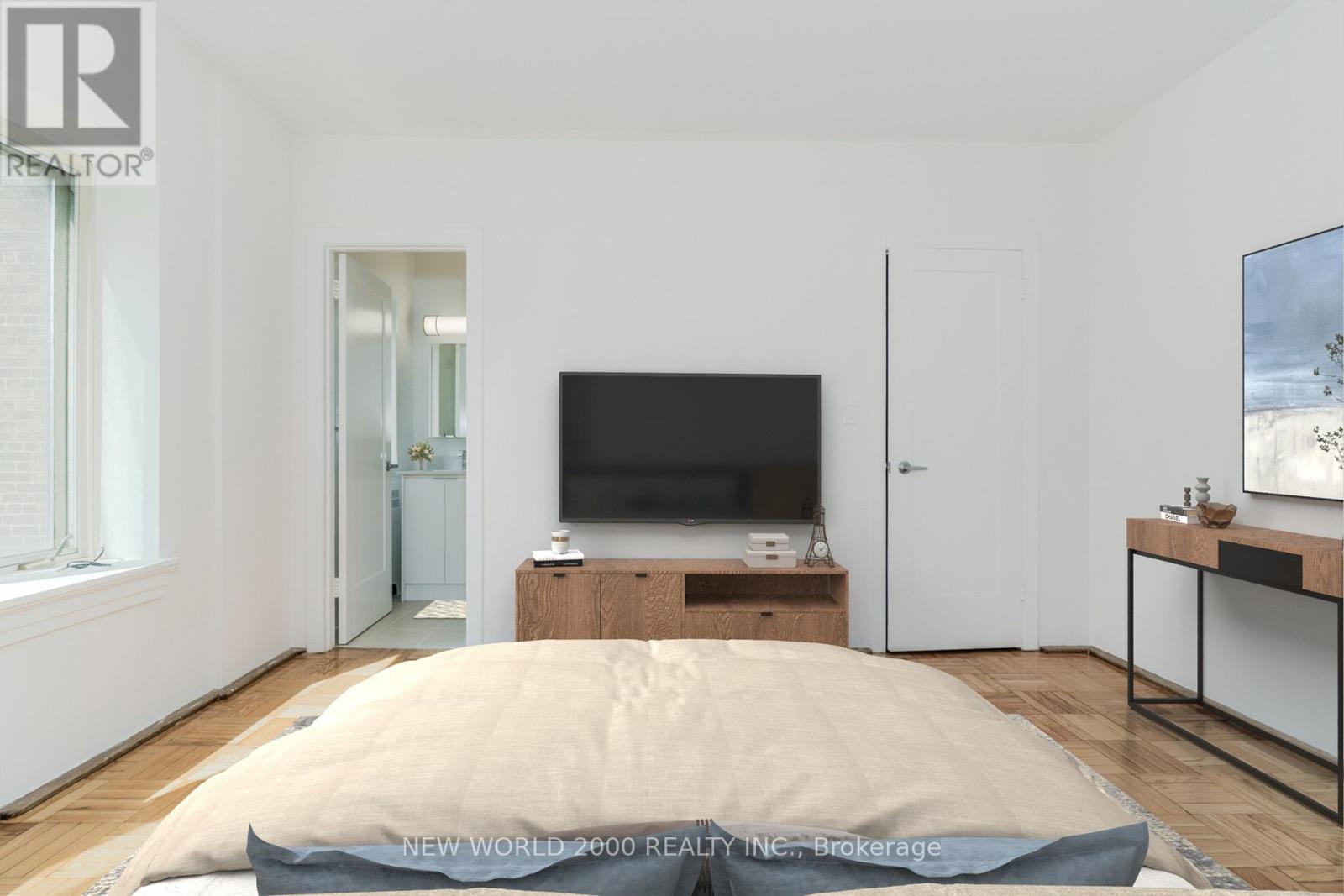 Photo 5 of 904 110 St Clair Avenue W, Toronto ON