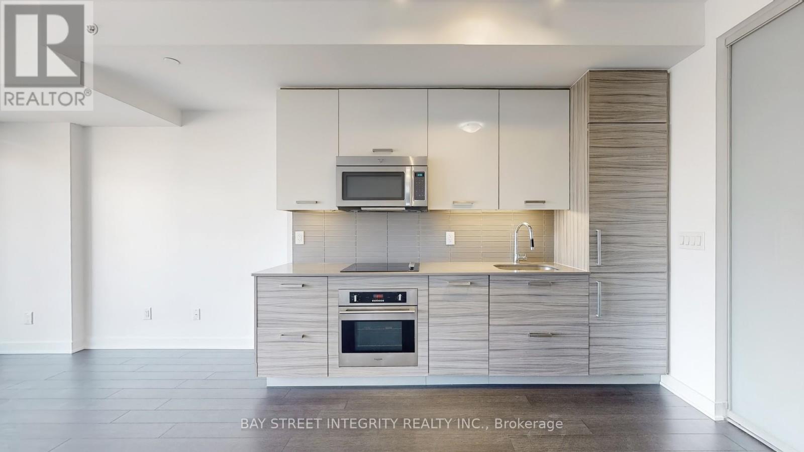 Photo 15 of 2107 210 Simcoe Street, Toronto ON