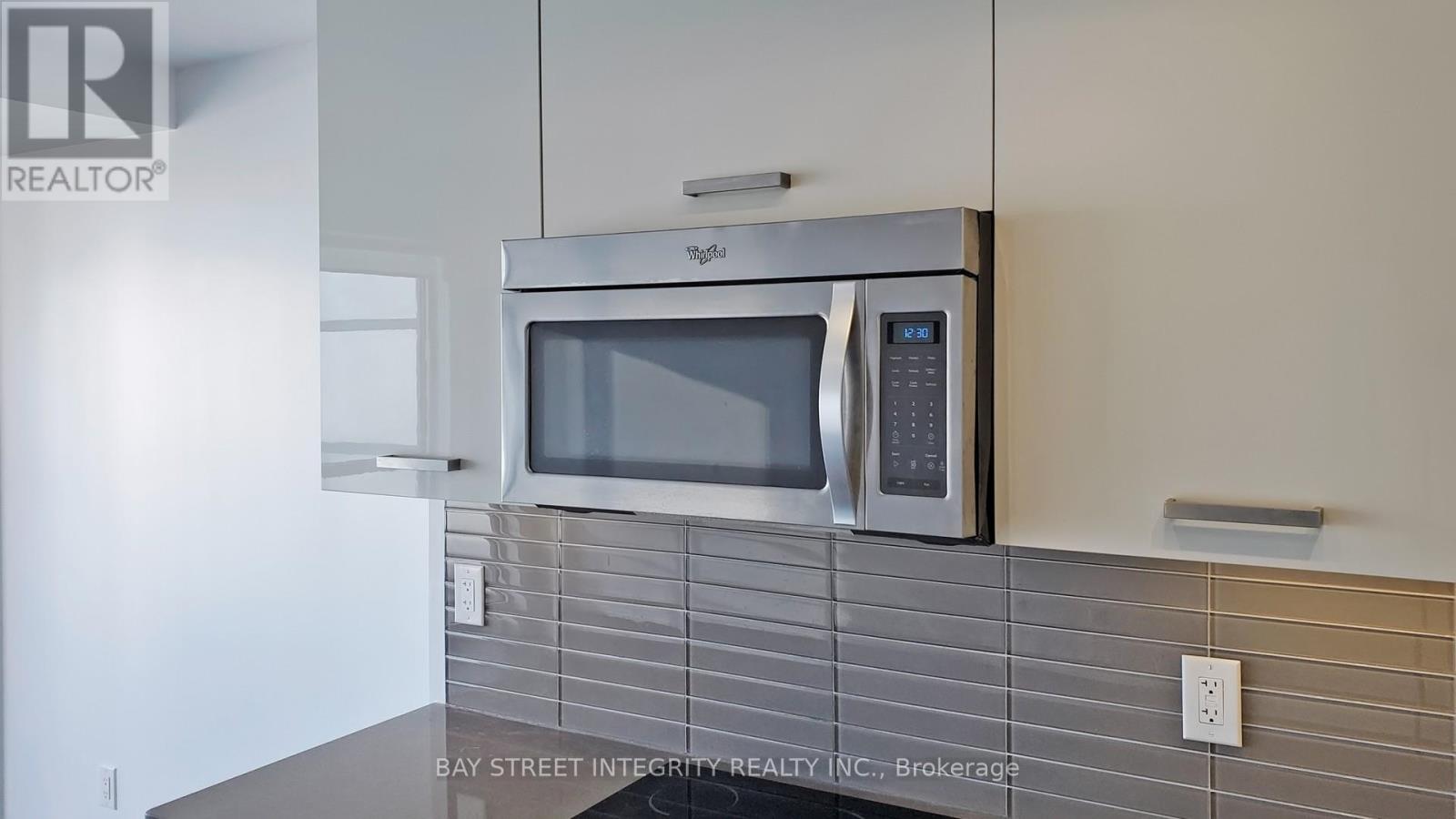 Photo 17 of 2107 210 Simcoe Street, Toronto ON