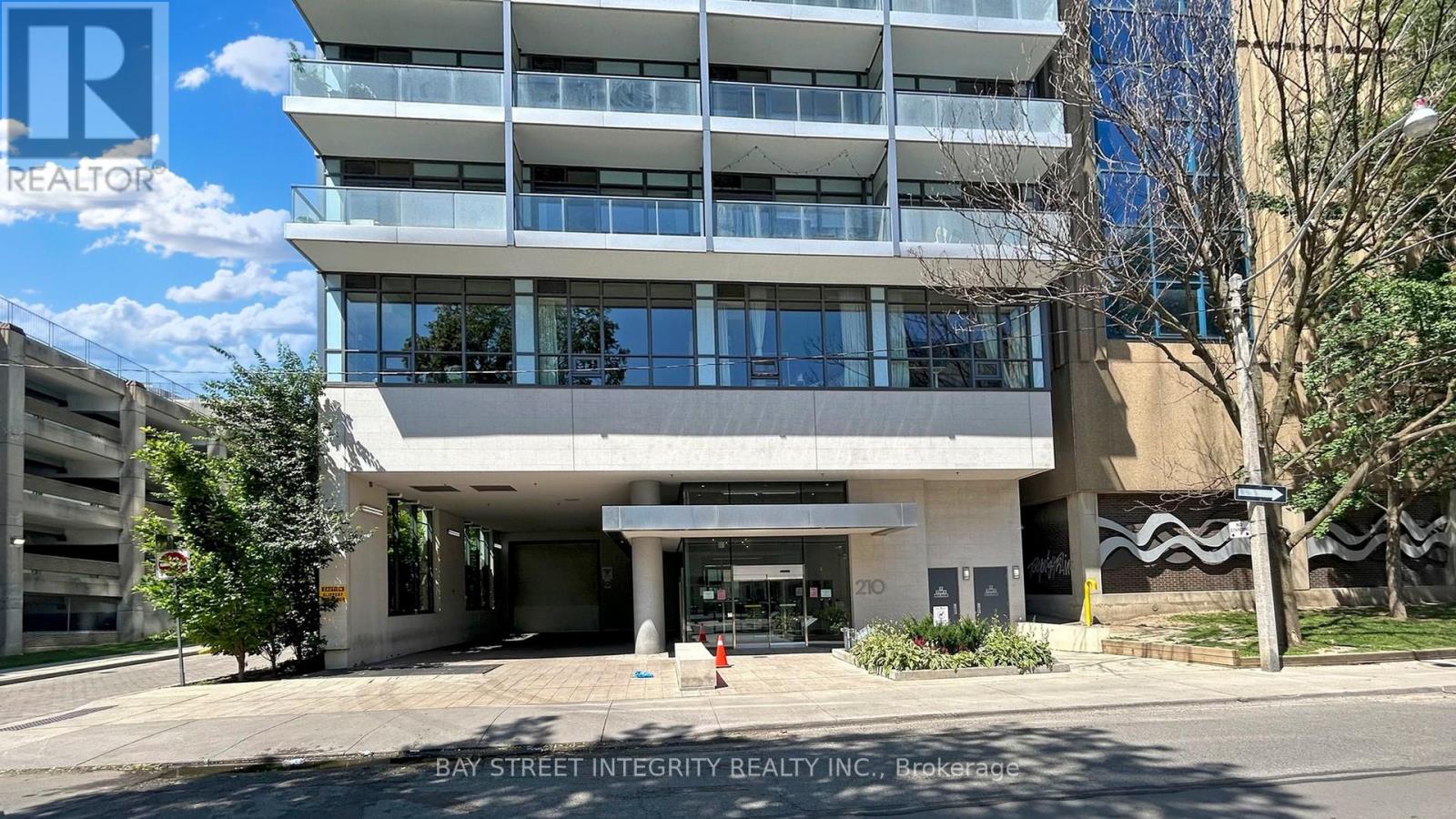Photo 13 of 2107 210 Simcoe Street, Toronto ON