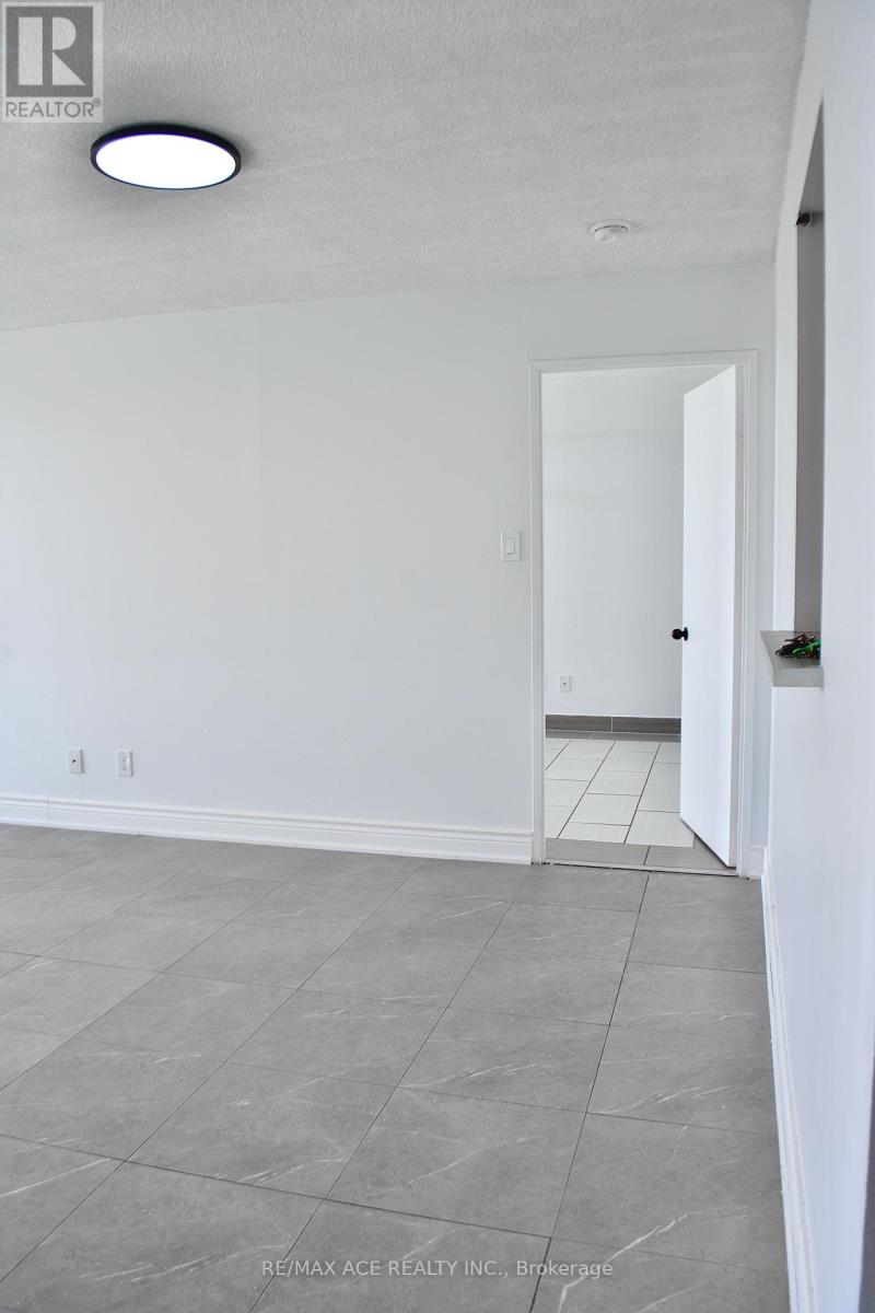 Photo 12 of 1403 330 Mccowan Road, Toronto ON