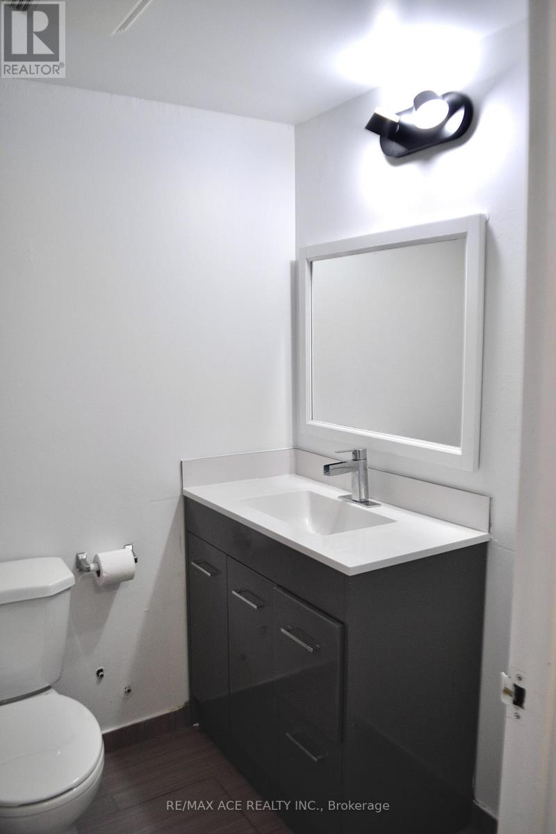 Photo 1 of 1403 330 Mccowan Road, Toronto ON