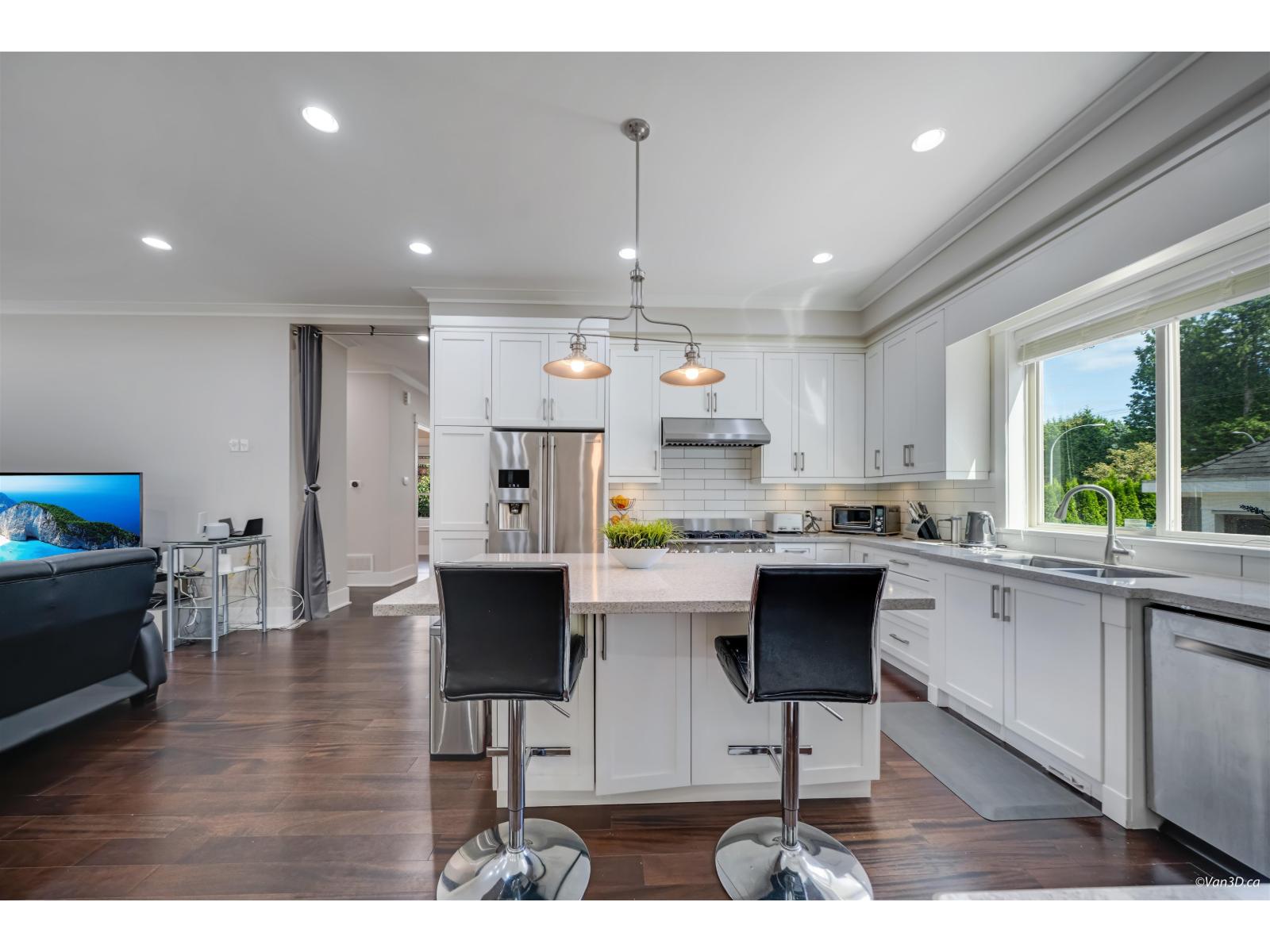 Photo 11 of 3233 147 Street, Surrey BC