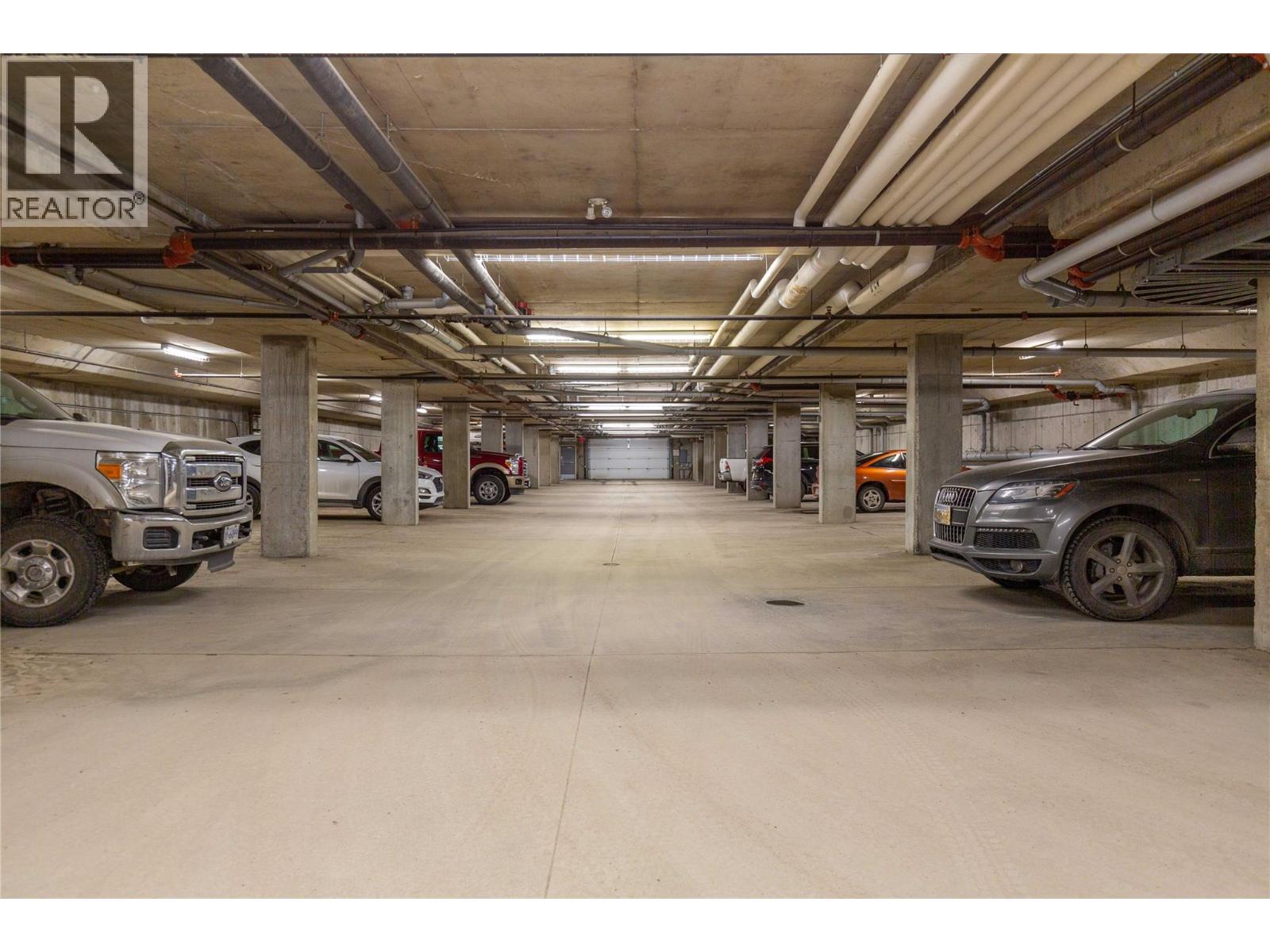 400 STEMWINDER Drive Unit# 414, Kimberley