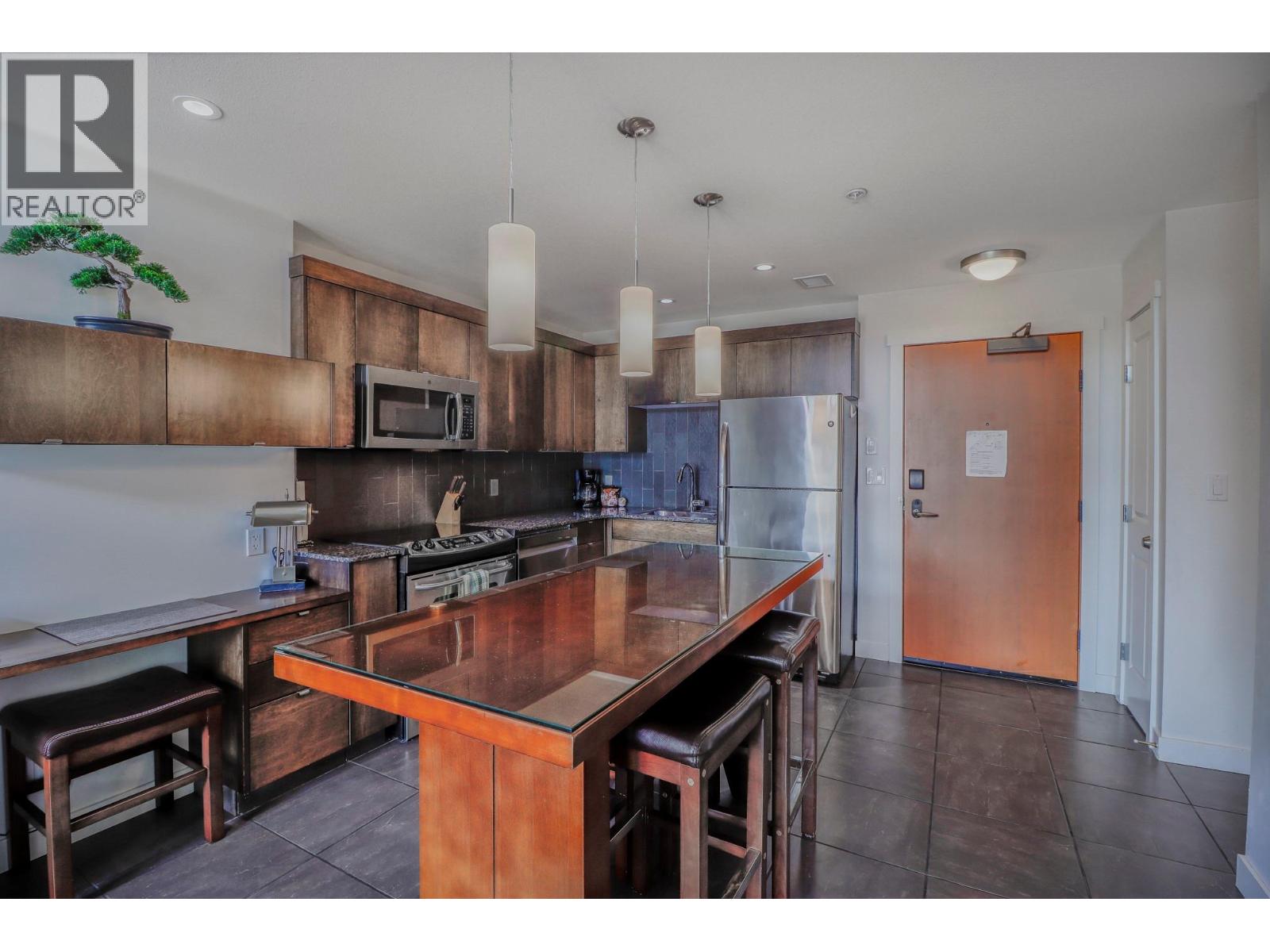 400 STEMWINDER Drive Unit# 414, Kimberley
