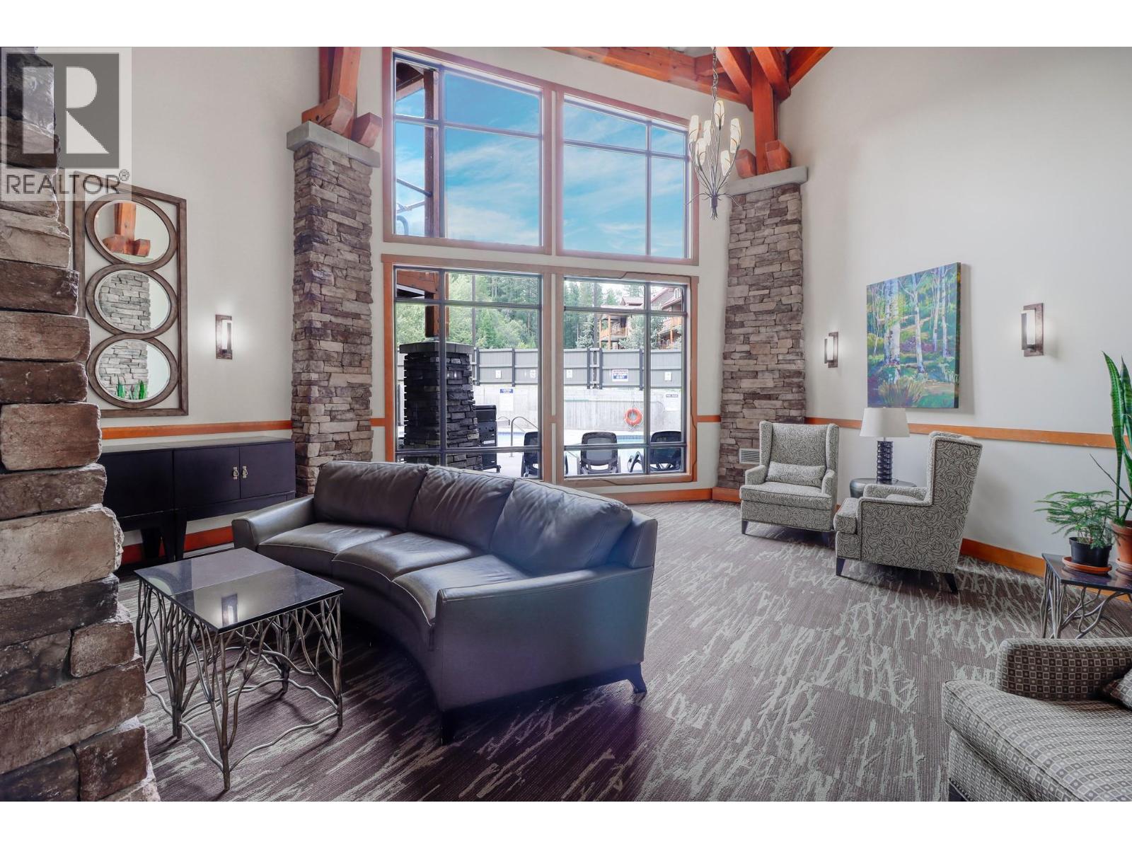 400 STEMWINDER Drive Unit# 414, Kimberley