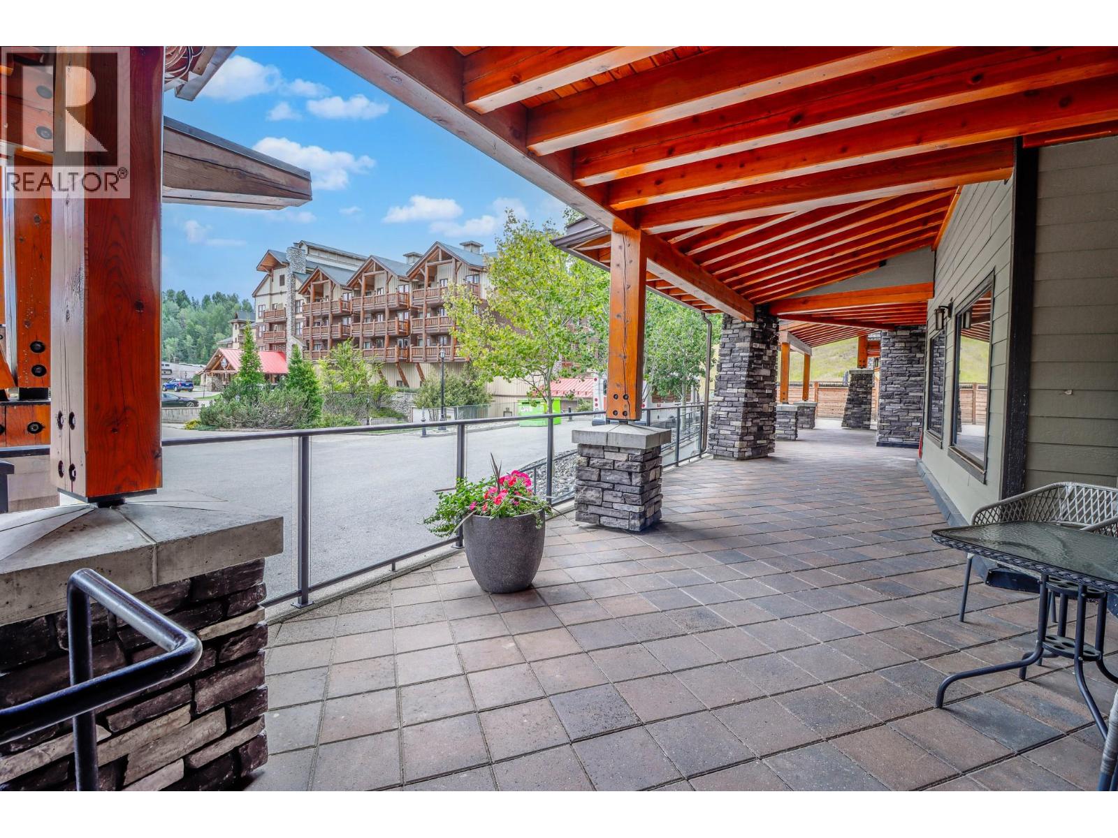 400 STEMWINDER Drive Unit# 414, Kimberley