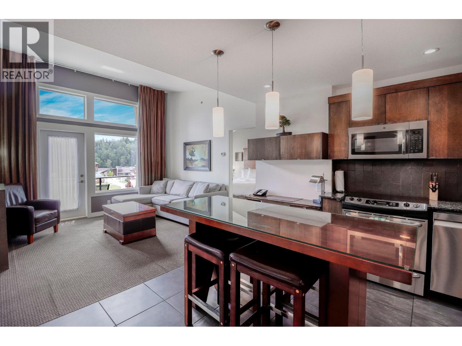 400 STEMWINDER Drive Unit# 414, Kimberley