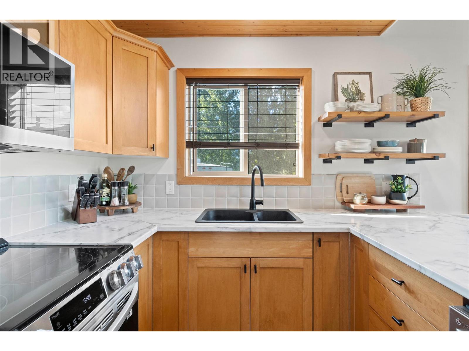 Photo 36 of 6421 Eagle Bay Road Unit 67, Eagle Bay BC