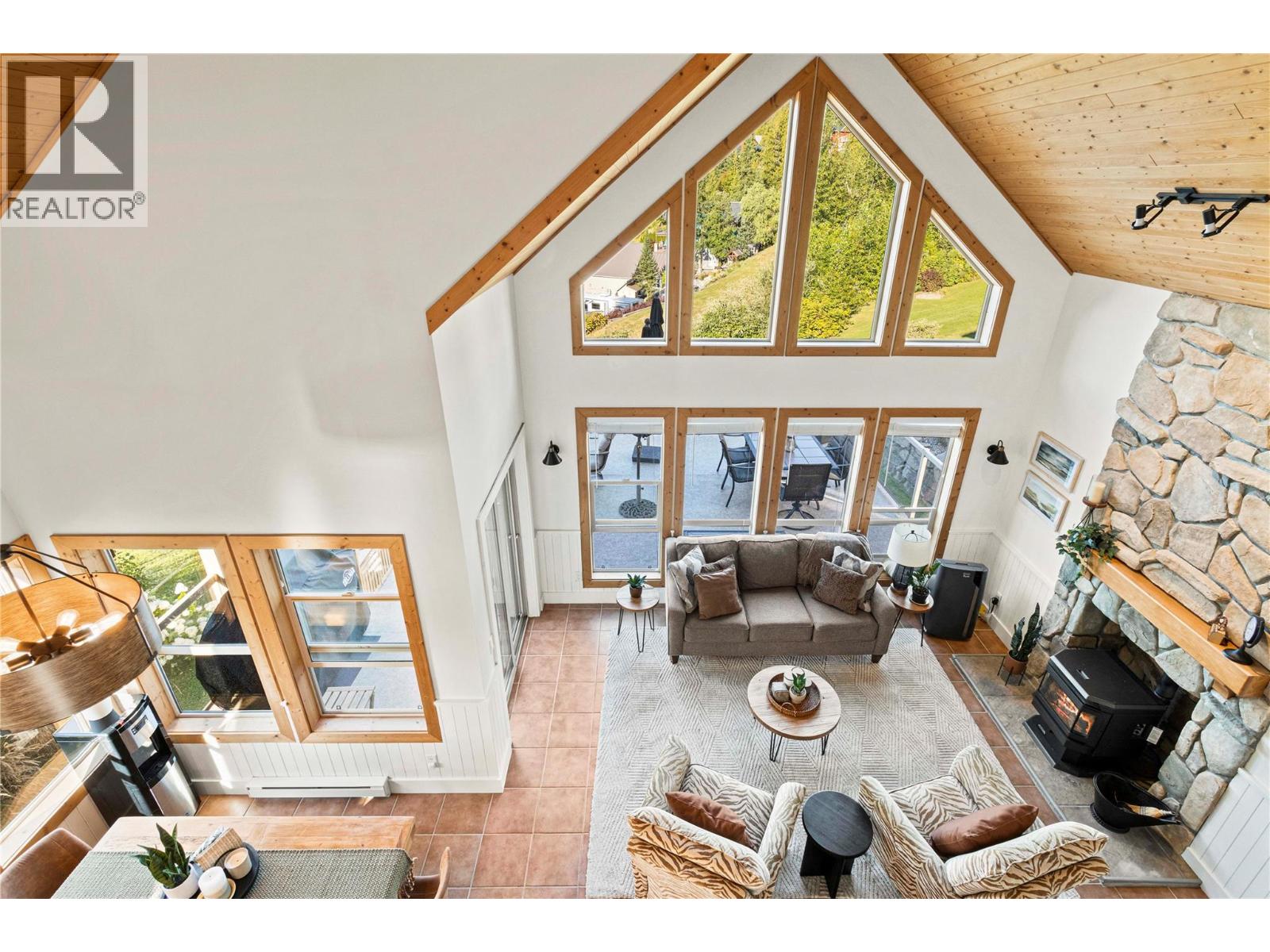 Photo 6 of 6421 Eagle Bay Road Unit 67, Eagle Bay BC