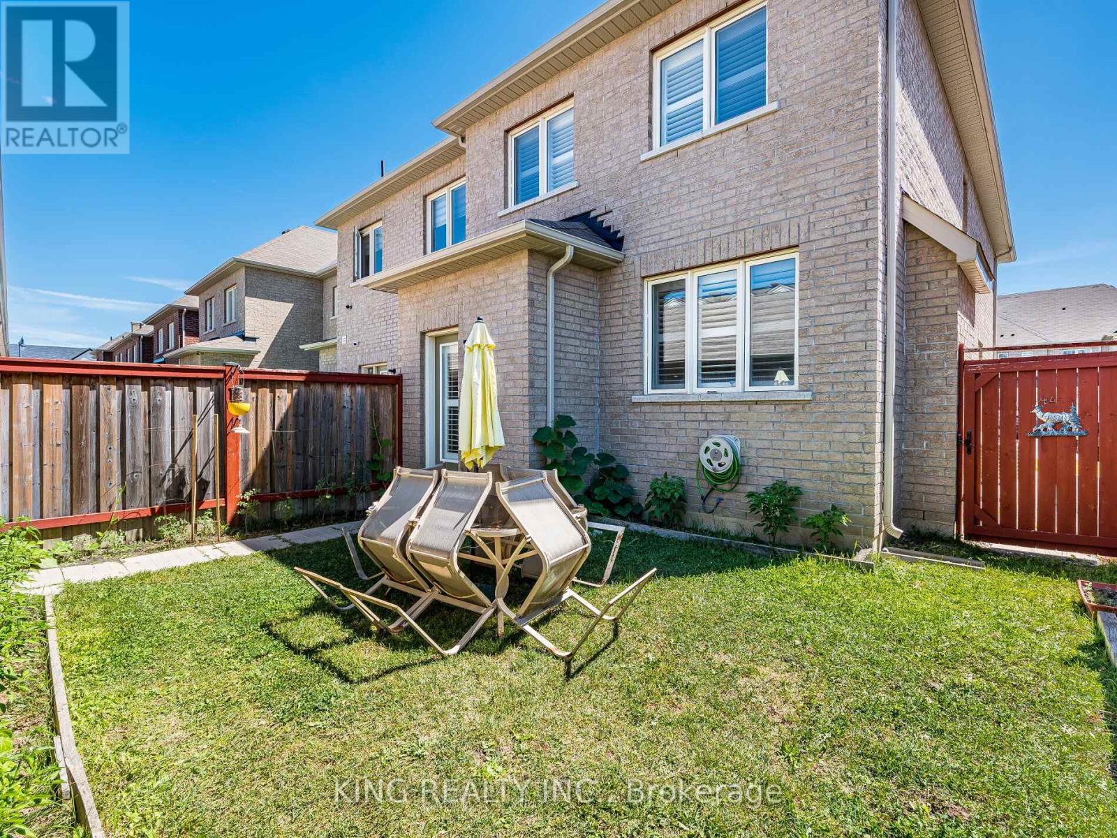 Photo 49 of 18 Ledger Point Crescent, Brampton ON