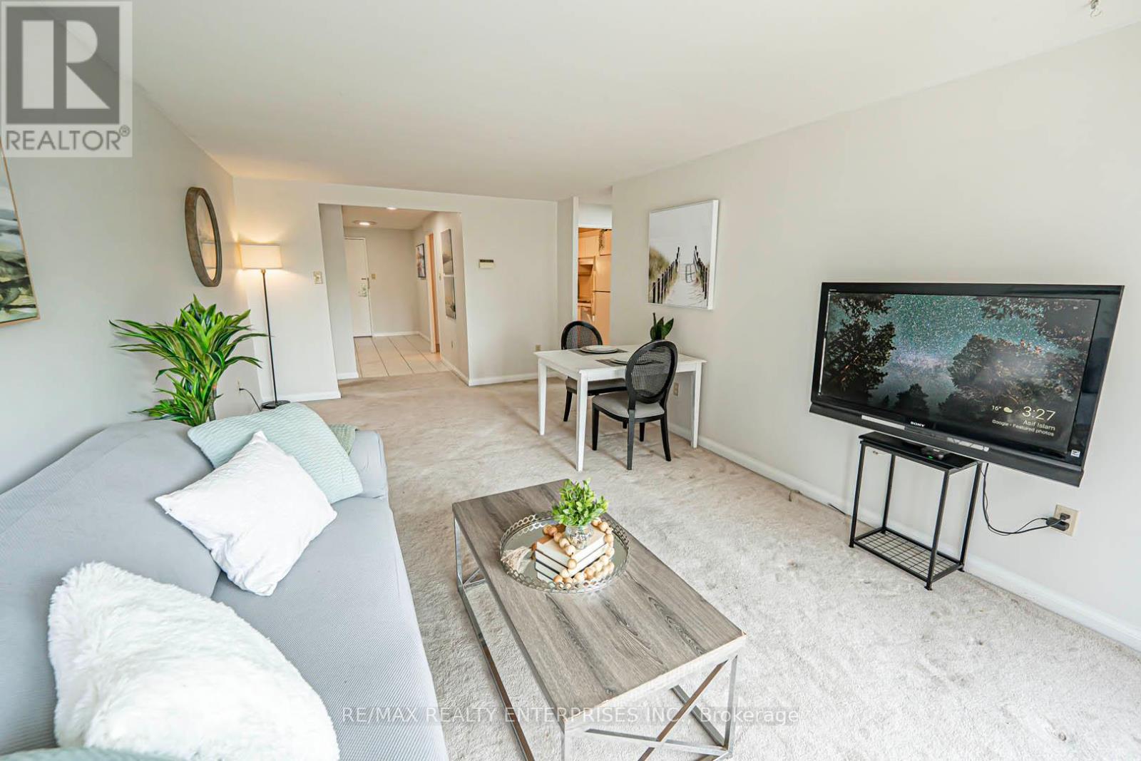 Photo 4 of 408 1400 Dixie Road, Mississauga ON