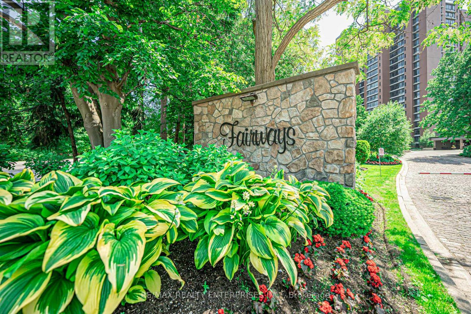 Photo 29 of 408 1400 Dixie Road, Mississauga ON