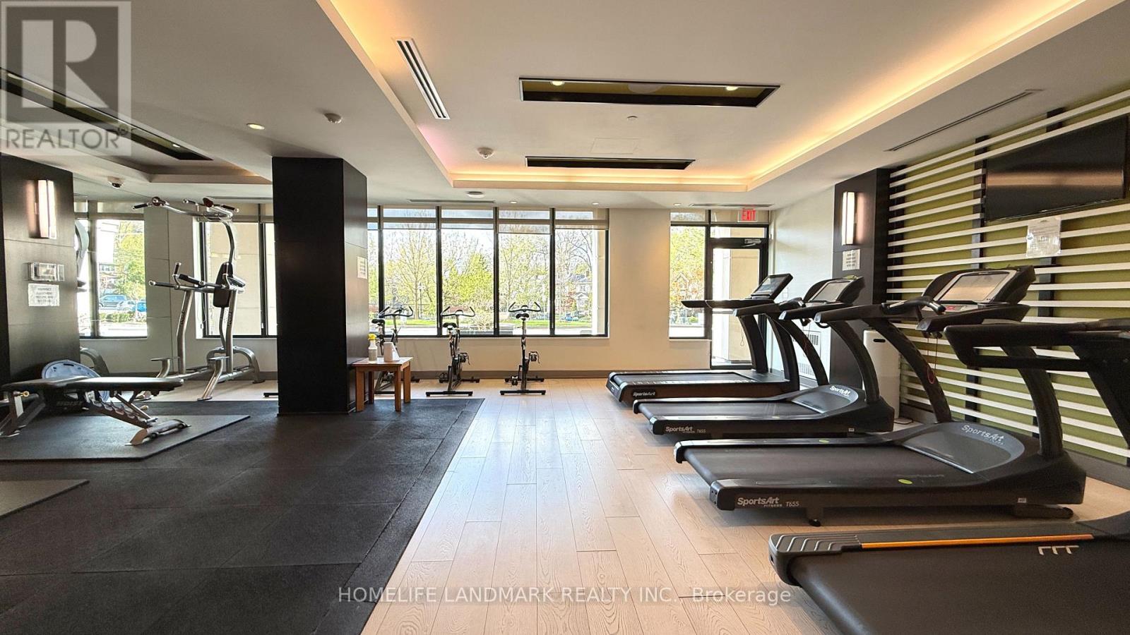 Photo 15 of 315 2 Old Mill Drive, Toronto ON