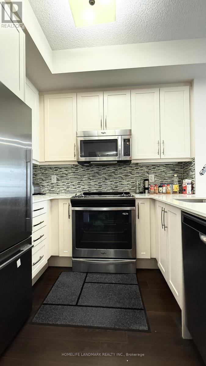 Photo 3 of 315 2 Old Mill Drive, Toronto ON