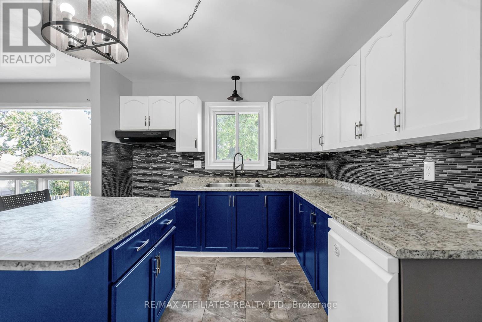 Photo 18 of 1711 Donald Avenue, Cornwall ON