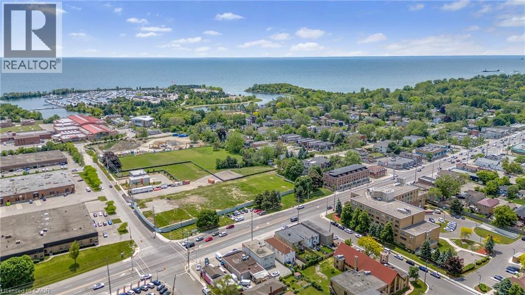 Photo 24 of 760 Lakeshore Road E Unit 206, Mississauga ON
