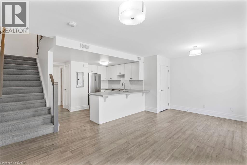 Photo 26 of 760 Lakeshore Road E Unit 206, Mississauga ON