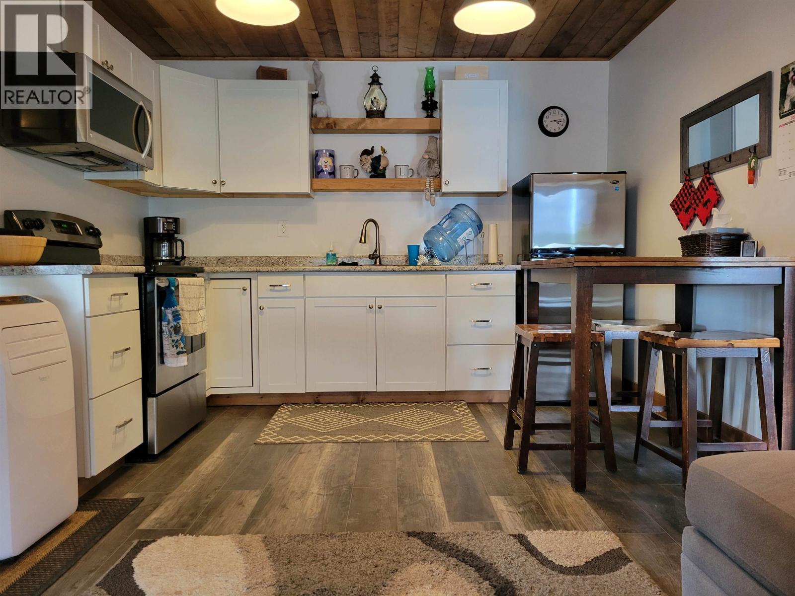 8687 GALA BAY ROAD, Fraser Lake