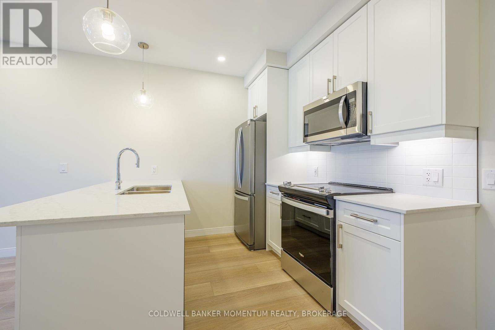 Photo 40 of 403 118 West Street, Port Colborne ON
