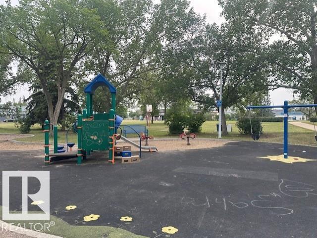 Photo 37 of 10951 118 St Nw, Edmonton AB