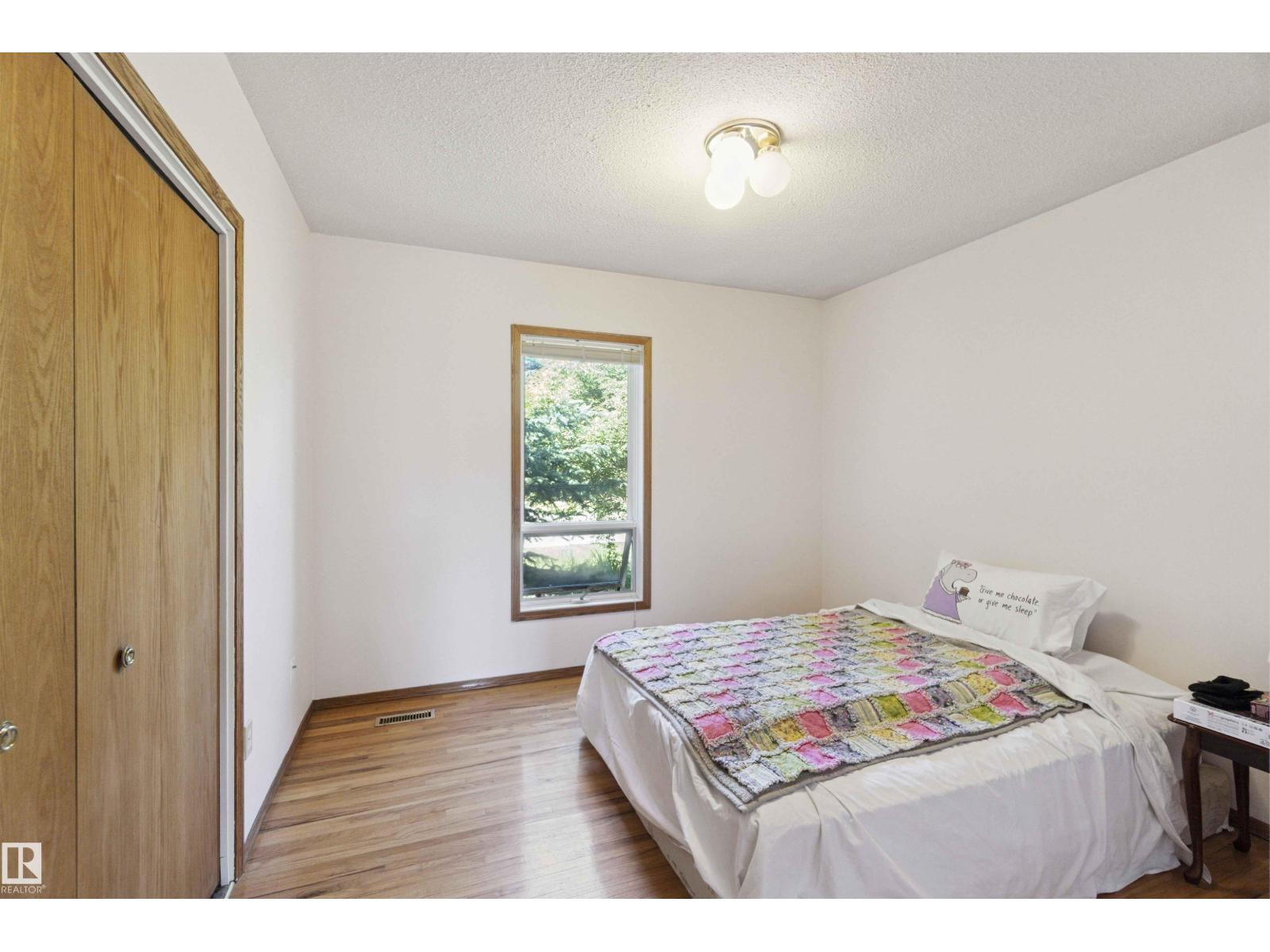Photo 54 of 10951 118 St Nw, Edmonton AB
