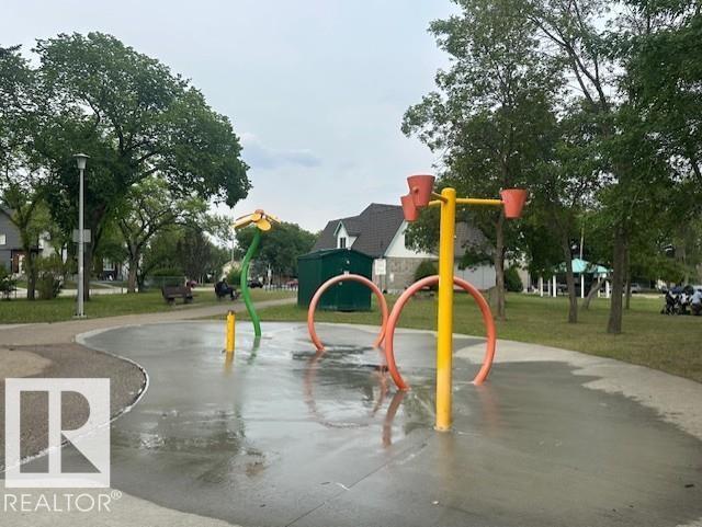 Photo 34 of 10951 118 St Nw, Edmonton AB