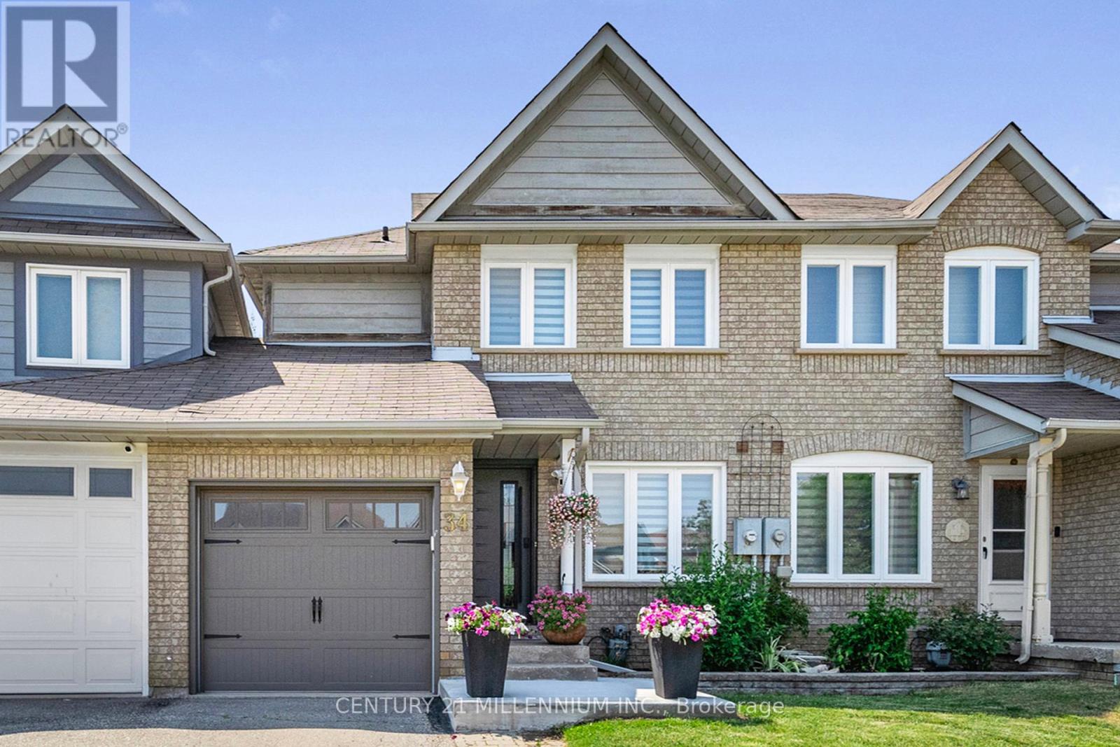 Photo 6 of 34 Gardenia Way, Caledon ON