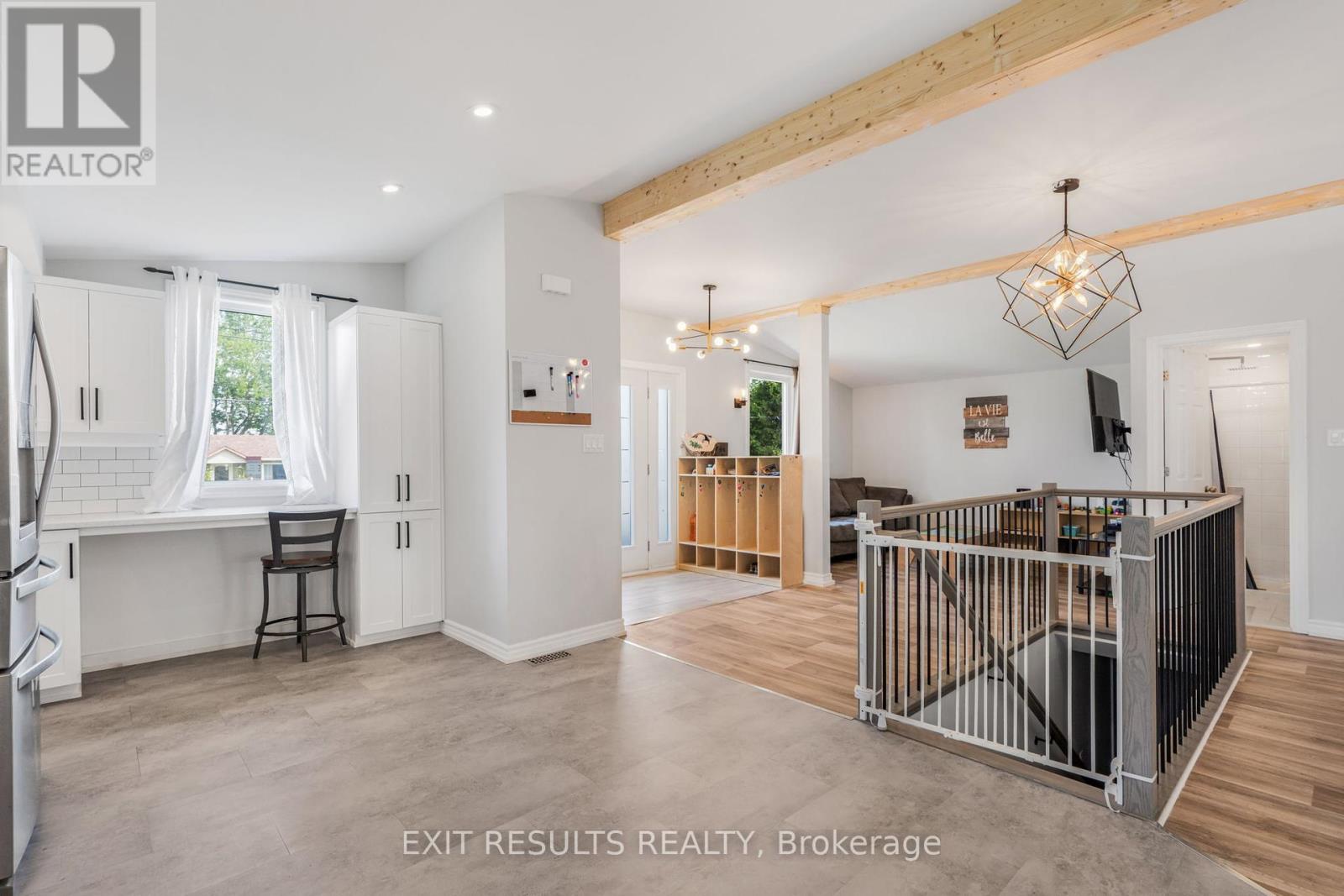 Photo 17 of 2250 Lapointe Street, Clarencerockland ON