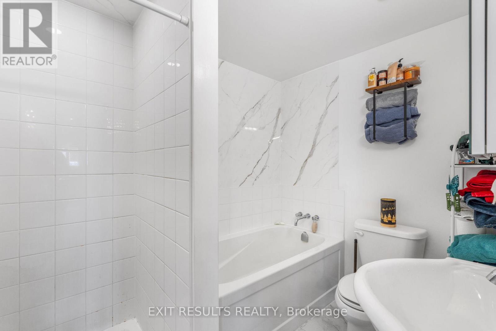 Photo 26 of 2250 Lapointe Street, Clarencerockland ON