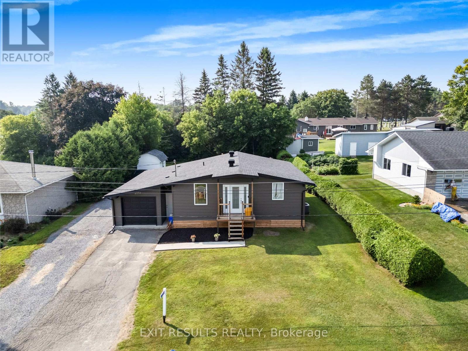 Photo 28 of 2250 Lapointe Street, Clarencerockland ON