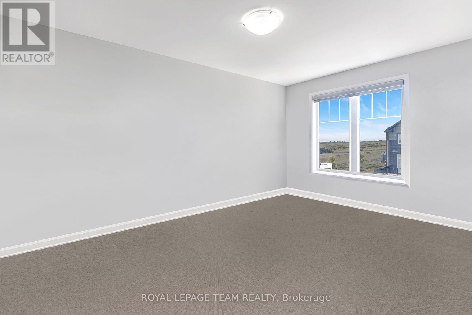 Photo 15 of 502 Galmoy Way, Ottawa ON