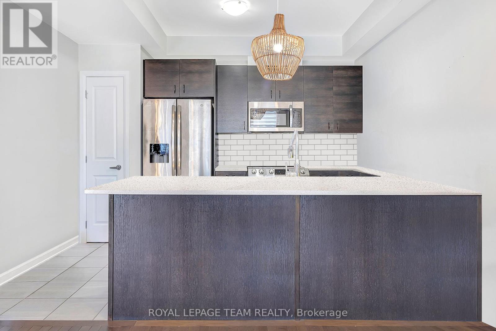 Photo 11 of 502 Galmoy Way, Ottawa ON