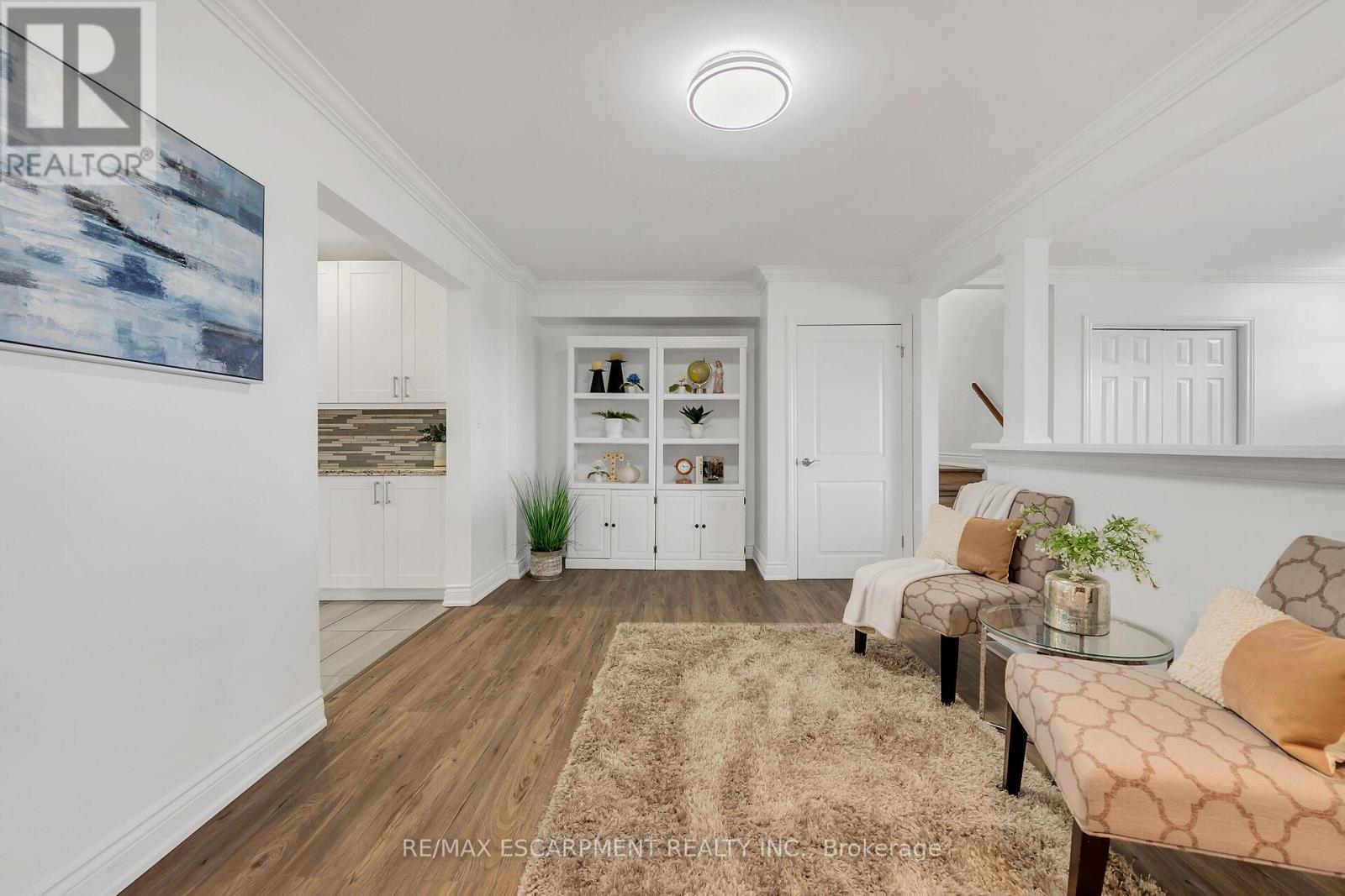 Photo 21 of 142 Mcneilly Road, Hamilton ON