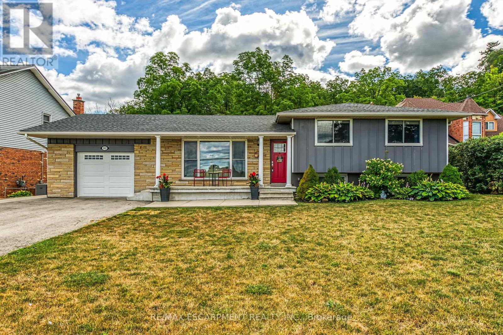 Photo 18 of 142 Mcneilly Road, Hamilton ON