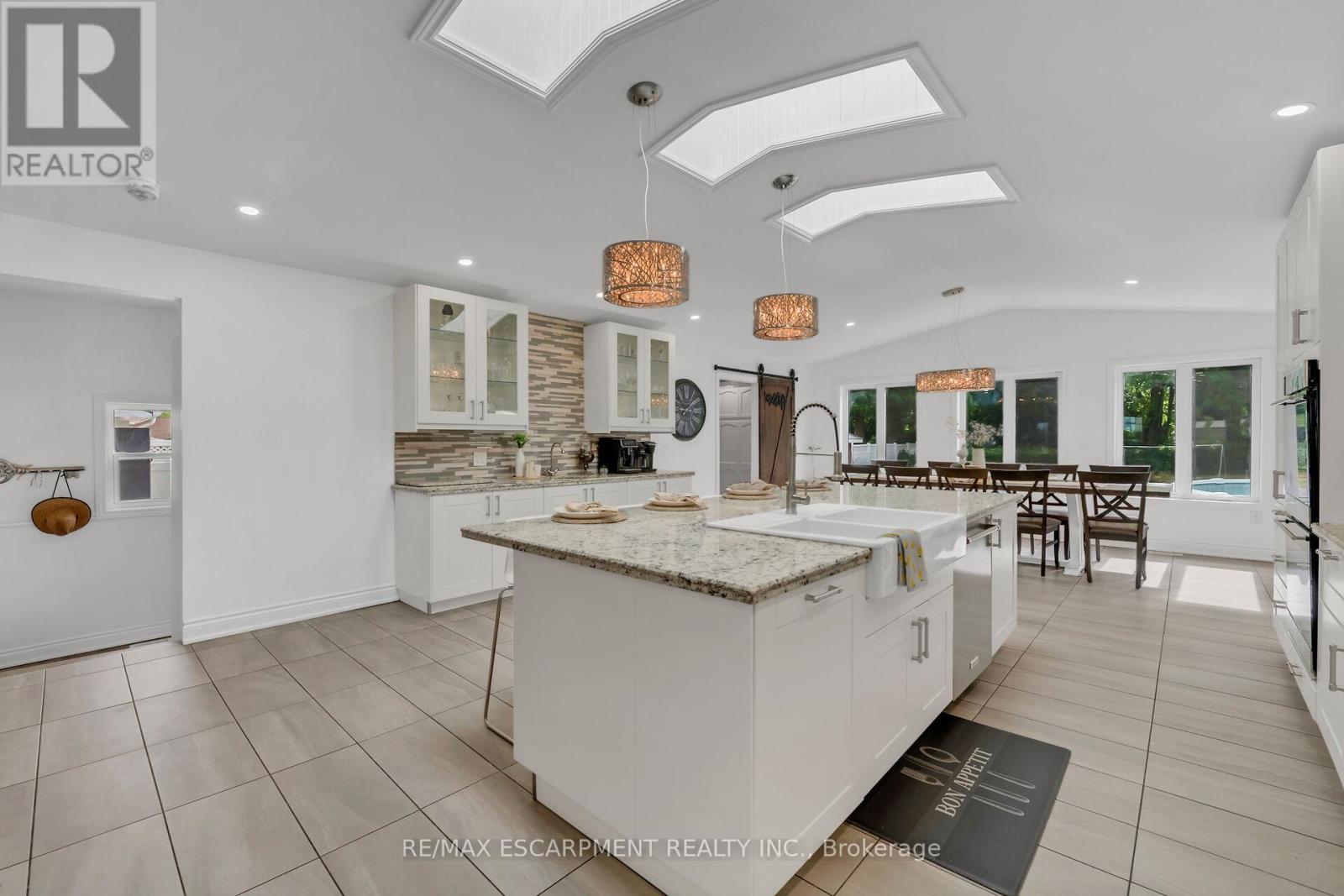 Photo 46 of 142 Mcneilly Road, Hamilton ON