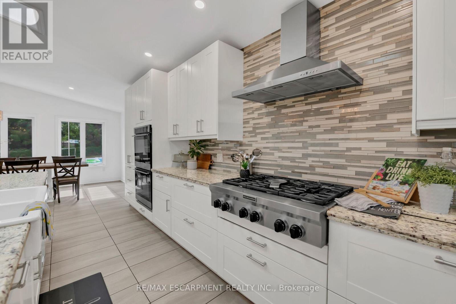 Photo 6 of 142 Mcneilly Road, Hamilton ON