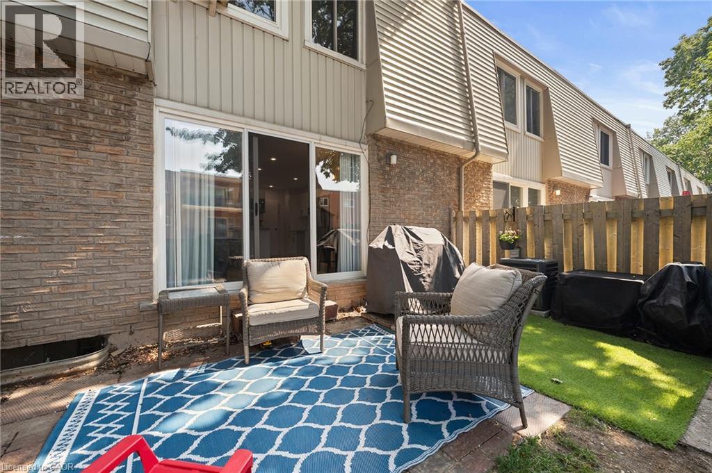 Photo 1 of 17 Old Pine Trail Unit 150, St Catharines ON