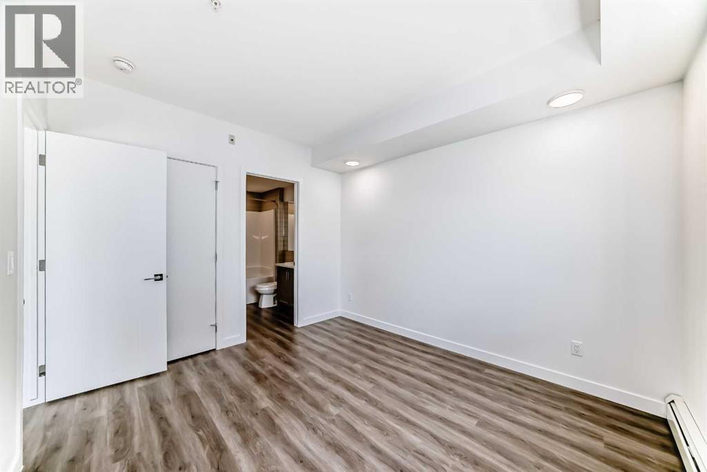 Single Family House for Sale in   Livingston Common NE Livingston Calgary 