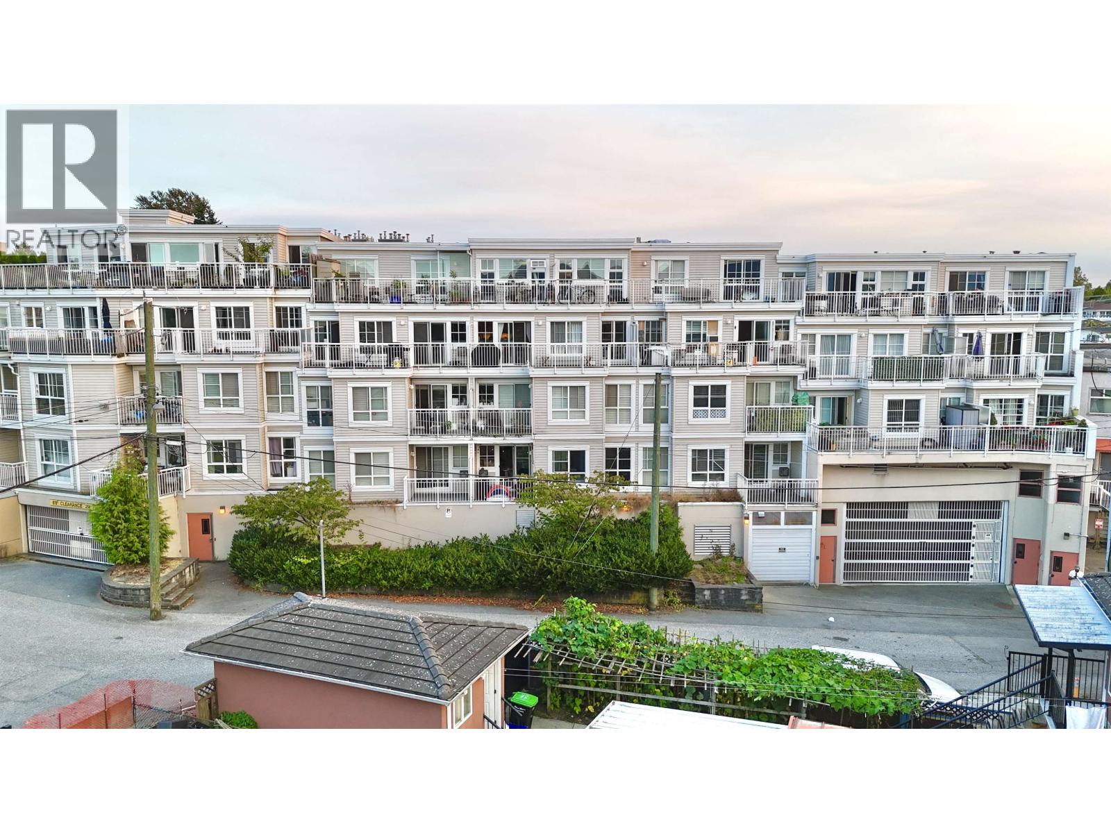Photo 1 of 102 2973 Kingsway, Vancouver BC