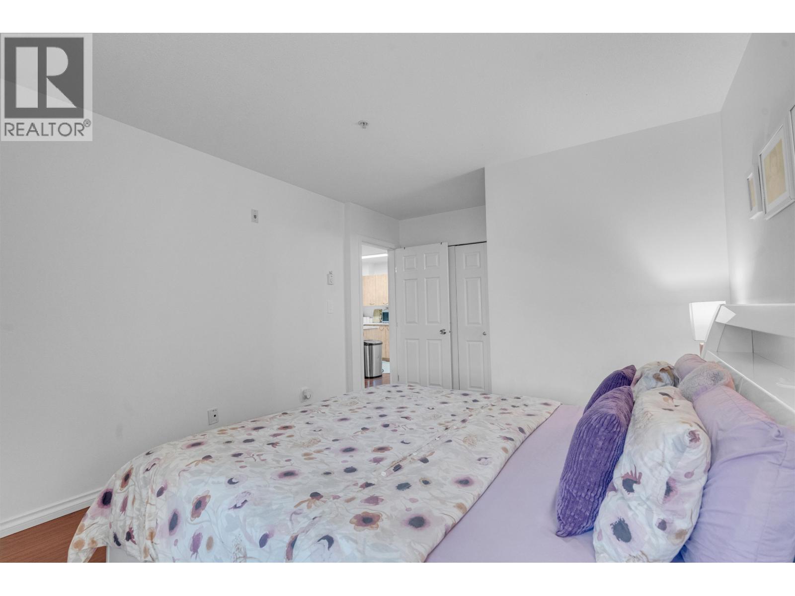 Photo 21 of 102 2973 Kingsway, Vancouver BC