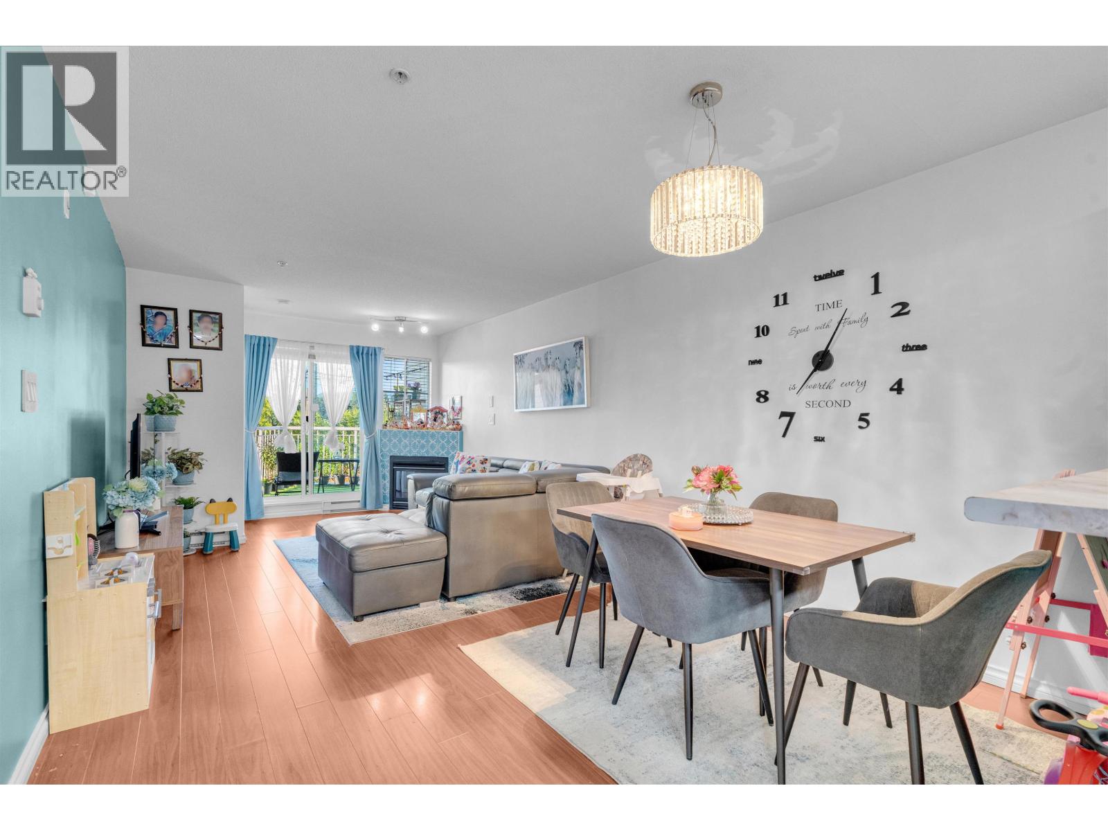 Photo 9 of 102 2973 Kingsway, Vancouver BC
