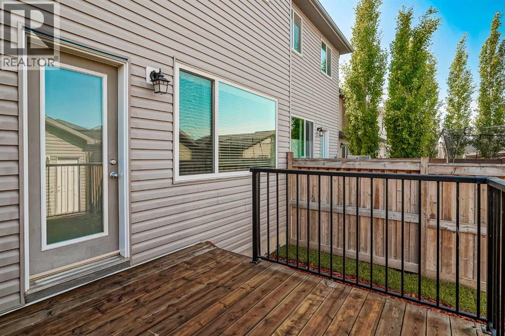 Photo 34 of 42 Willow Drive, Cochrane AB