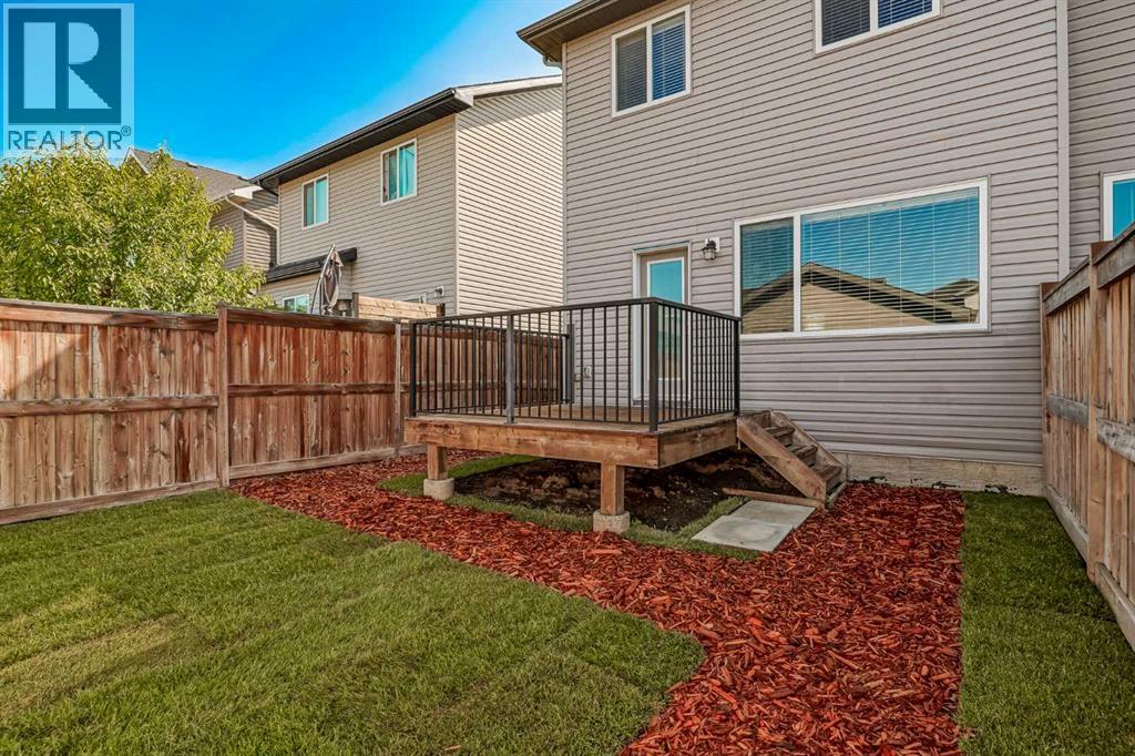 Photo 33 of 42 Willow Drive, Cochrane AB