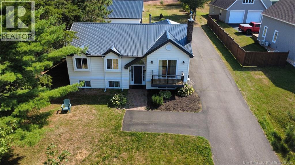Photo 2 of 1828 Amirault Street, Dieppe NB