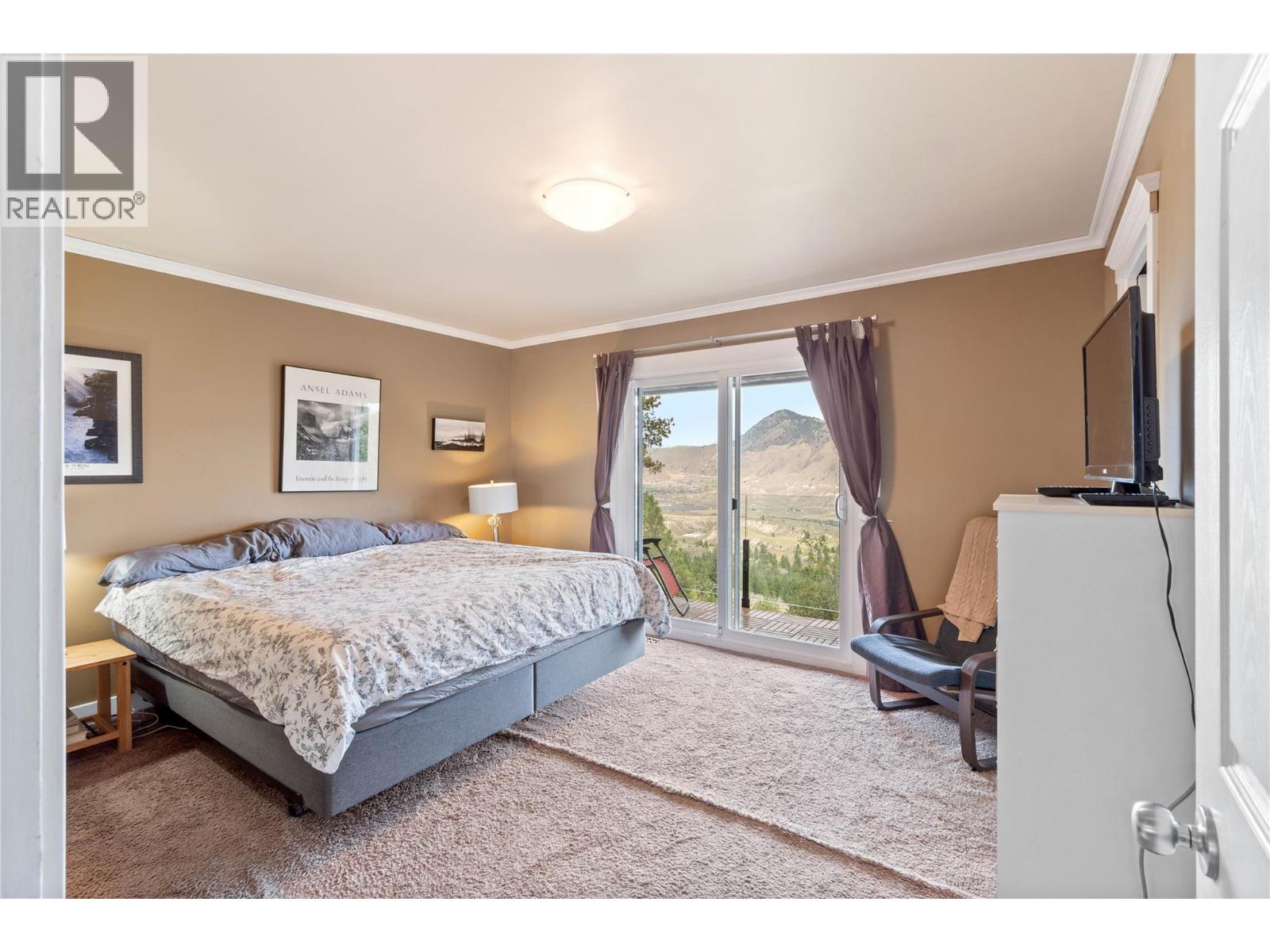 Photo 10 of 2404 Bella Coola Court, Kamloops BC
