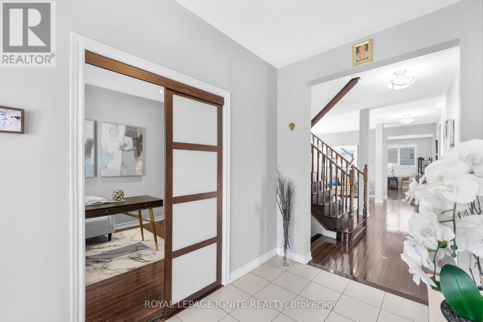Photo 30 of 210 Blackwell Crescent, Oshawa ON
