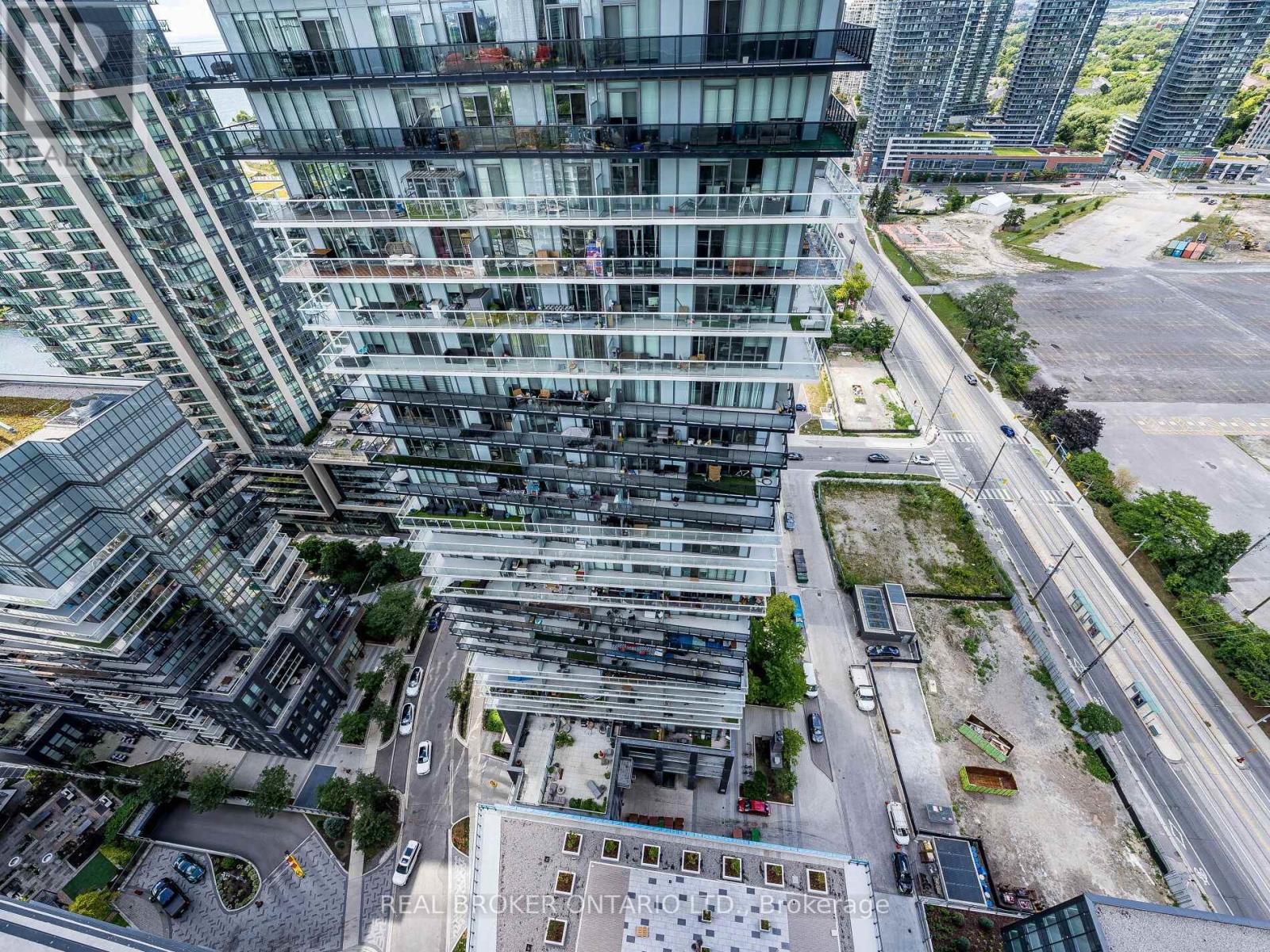 Photo 31 of 2906 38 Annie Craig Drive S, Toronto ON