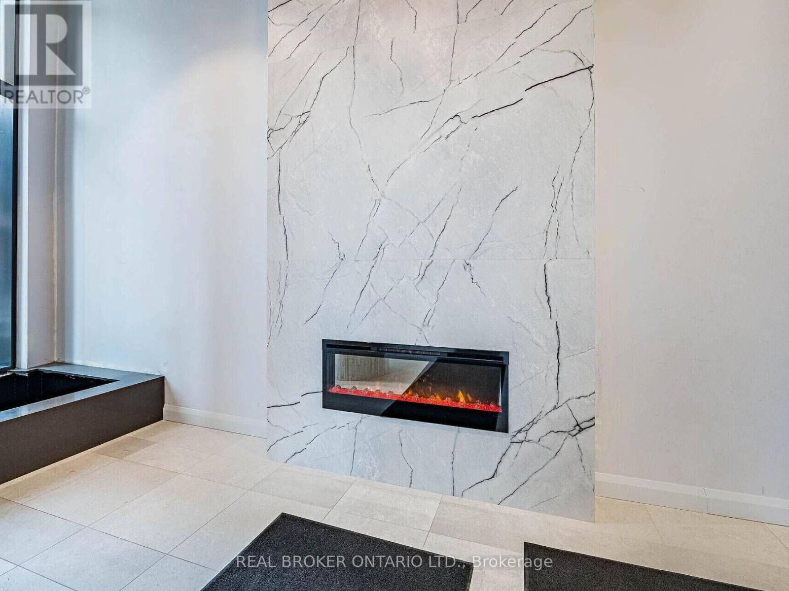 Photo 22 of 2906 38 Annie Craig Drive S, Toronto ON