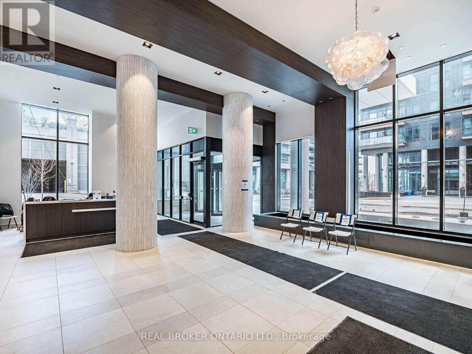 Photo 27 of 2906 38 Annie Craig Drive S, Toronto ON